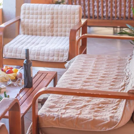 Rosa Guest house 2*