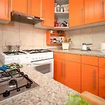 Rosa Casa de hóspedes 2*