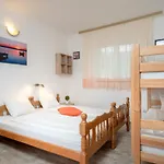 Casa de hóspedes Rosa 2*