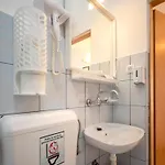 Rosa Casa de hóspedes 2*